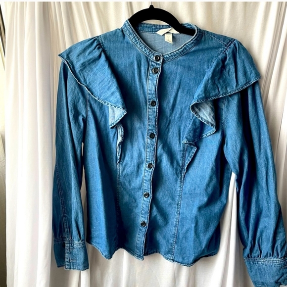 H&M Tops - H£M denim shirt